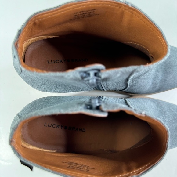 Lucky Brand Pellyon Suede Ankle Booties in Open Gray Size 6.5 - Picture 6 of 8